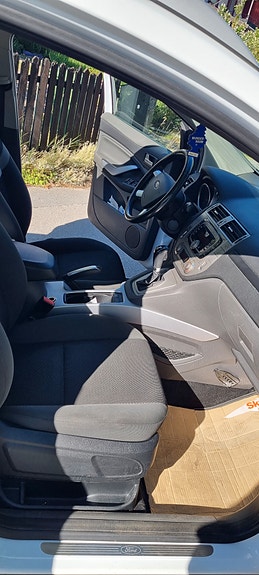 Ford Kuga 5 of 10