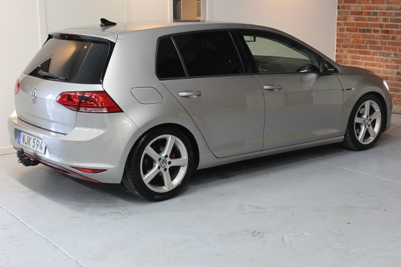 Volkswagen Golf I 8 of 18