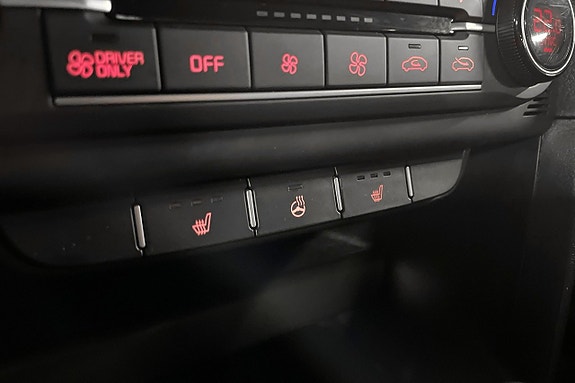 Kia XCeed 19 of 23