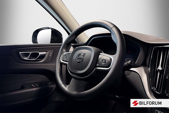 Volvo XC60 7 of 19