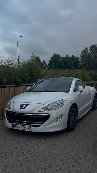 Peugeot RCZ 2 of 11