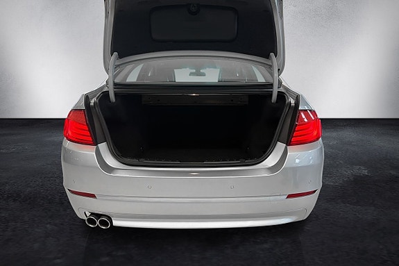 BMW 530d 14 of 17