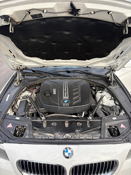 BMW 520d 6 of 8