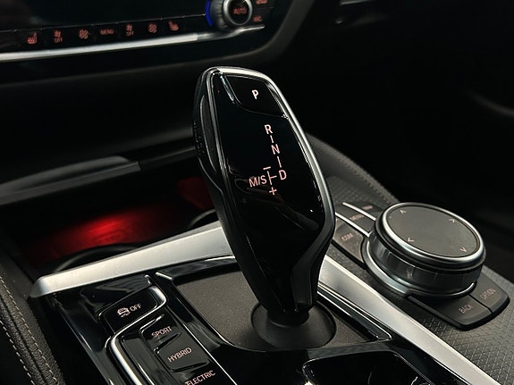 BMW 530e 24 of 30