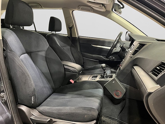 Subaru Outback 9 of 18