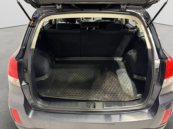 Subaru Outback 11 of 18
