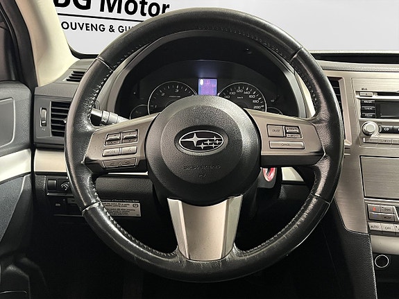 Subaru Outback 13 of 18