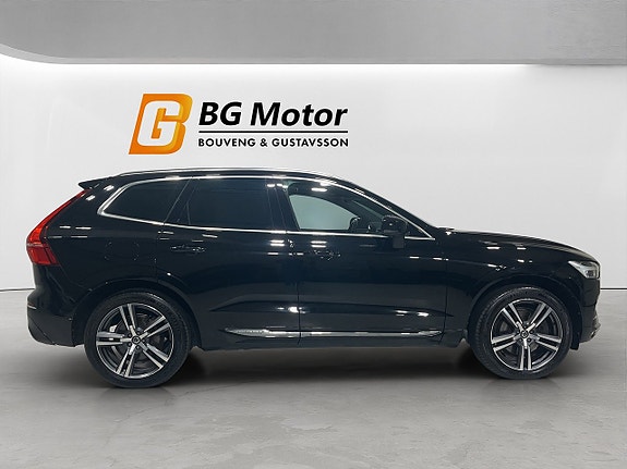 Volvo XC60 3 of 21