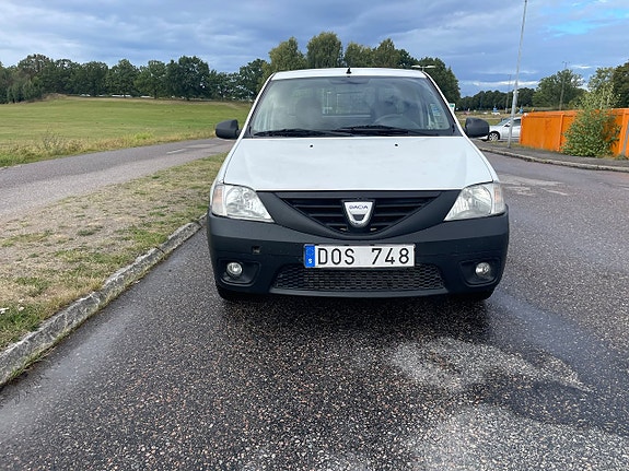 Dacia Logan 4 of 12