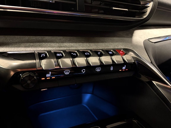 Peugeot 5008 12 of 18