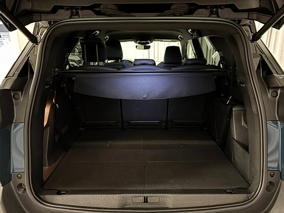 Peugeot 5008 5 of 18