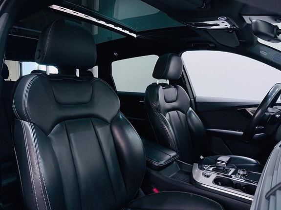 Audi Q7 6 of 26