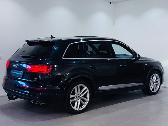 Audi Q7 26 of 26