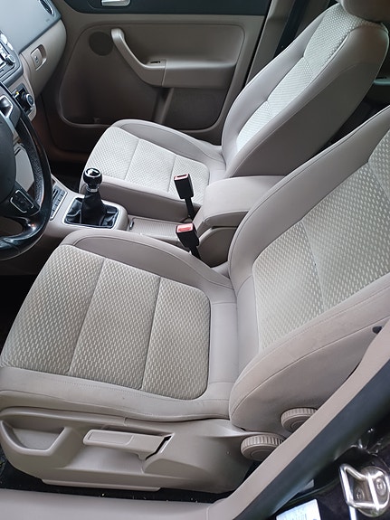 Volkswagen Golf Plus 8 of 10