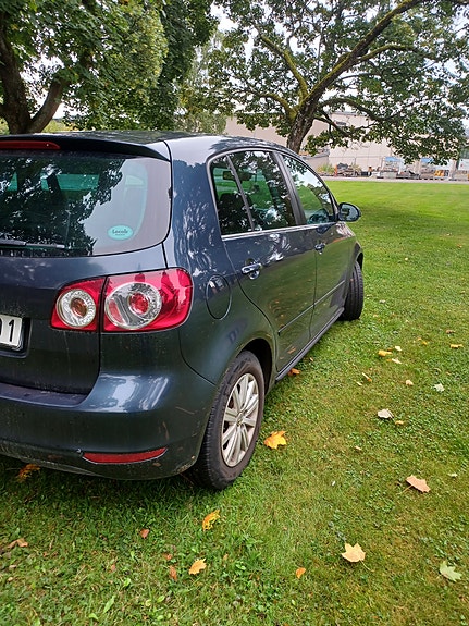 Volkswagen Golf Plus 4 of 10