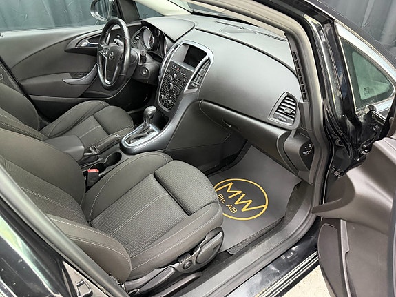 Opel Astra 6 of 14