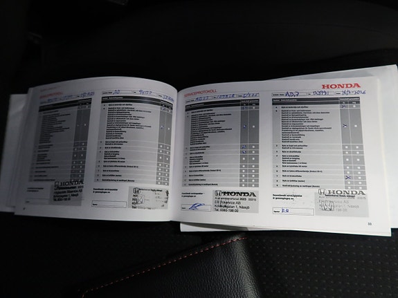 Honda HR-V 30 of 30