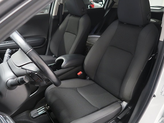 Honda HR-V 17 of 30