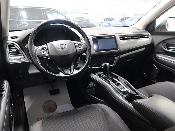 Honda HR-V 16 of 30