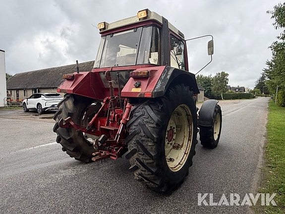 Traktor International 956 XL 5 of 6