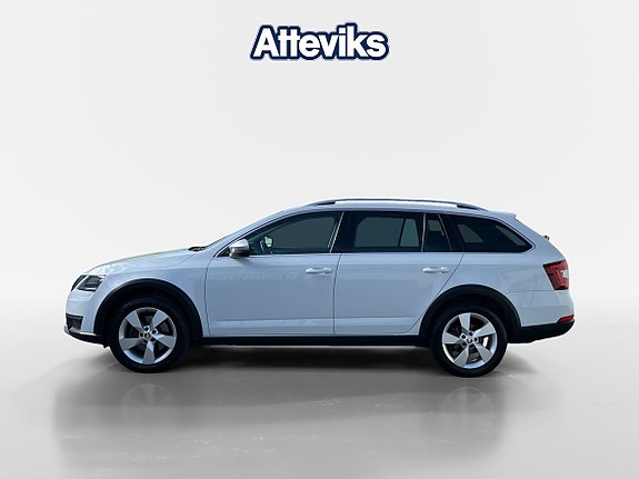 Skoda Octavia Scout 6 of 16