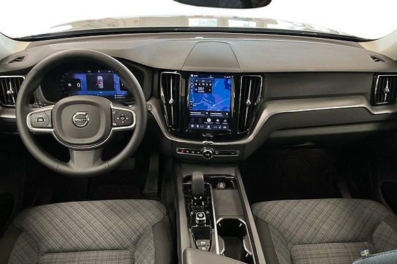 Volvo XC60 21 of 30