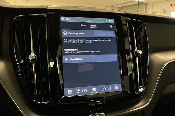 Volvo XC60 28 of 30
