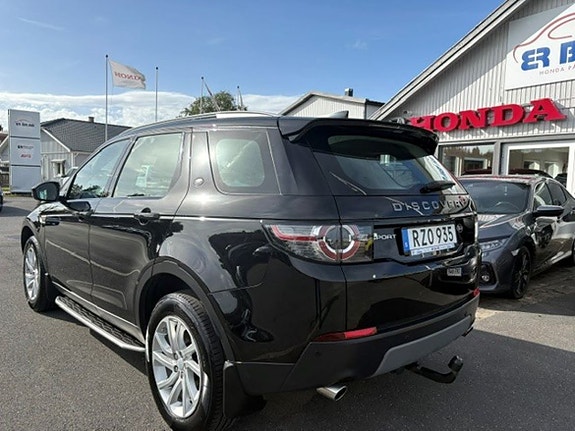 Land Rover Discovery Sport 4 of 6