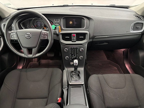Volvo V40 Cross Country 16 of 21