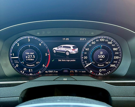 Volkswagen Passat 9 of 11