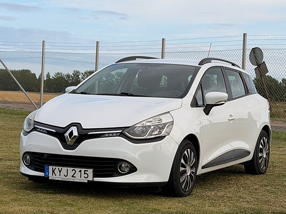 Renault Clio 2 of 9