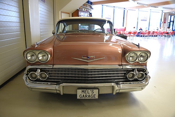 Chevrolet Impala 3 of 30