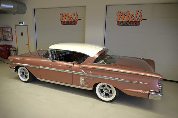 Chevrolet Impala 11 of 30