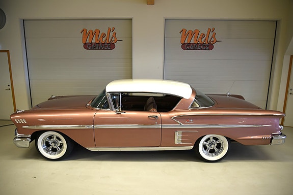 Chevrolet Impala 12 of 30