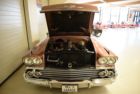 Chevrolet Impala 16 of 30