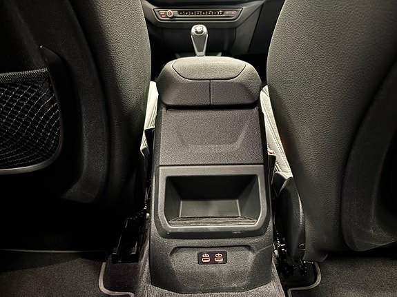 BMW 118i 12 of 23