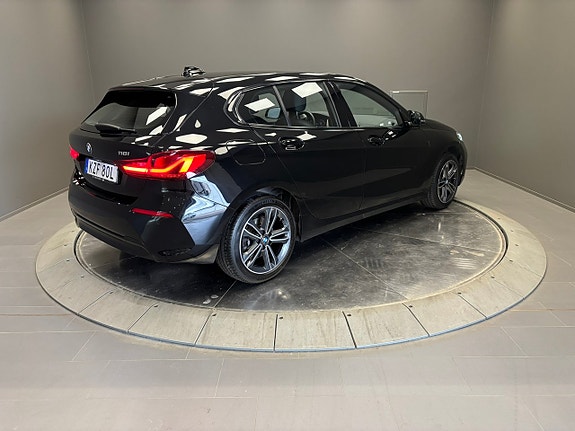 BMW 118i 5 of 23