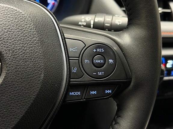 Toyota RAV4 24 of 26
