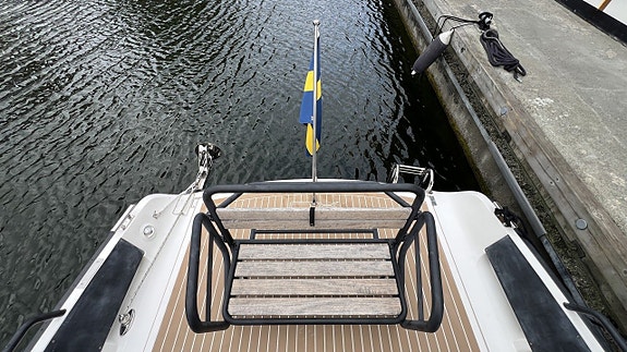 XO 270 Cabin 2016 Volvo Penta D6-370 2016 430 tim! 11 of 21