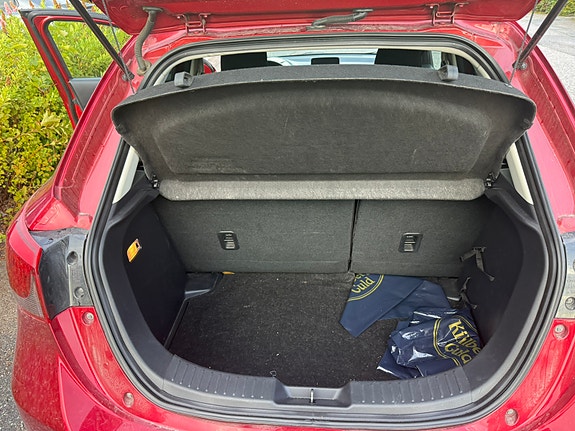 Mazda 2 6 of 6