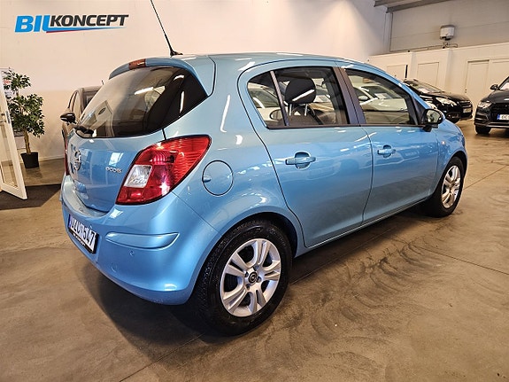 Opel Corsa 4 of 16