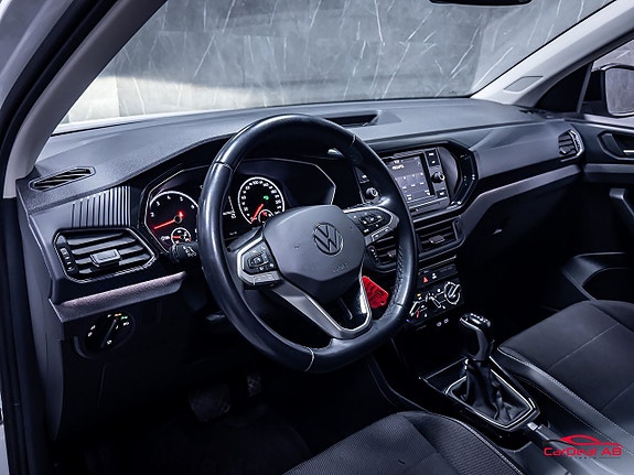 Volkswagen T-Cross 12 of 26