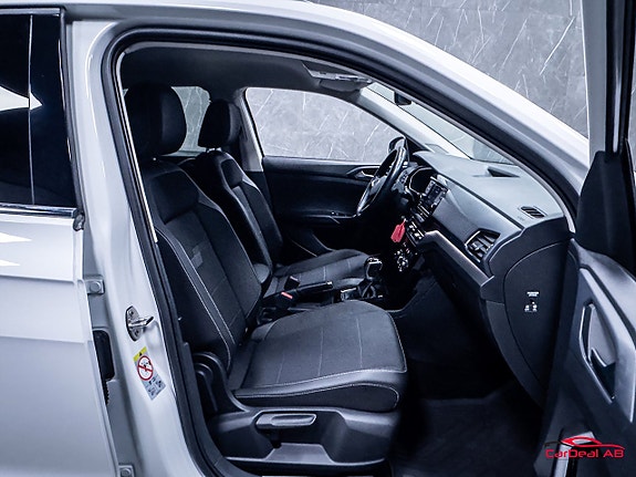 Volkswagen T-Cross 15 of 26