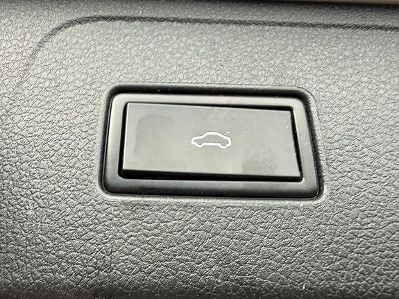 Volkswagen Passat Alltrack 22 of 22
