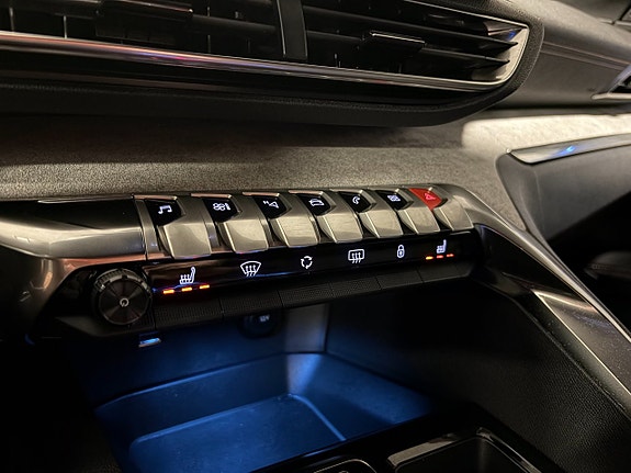Peugeot 3008 9 of 15
