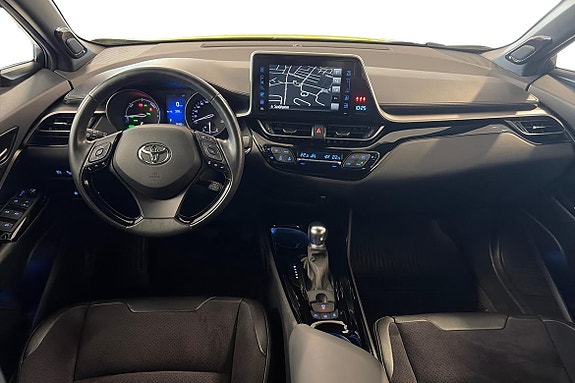 Toyota C-HR 9 of 13
