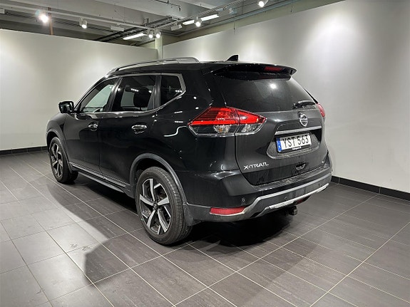 Nissan X-Trail 2 of 2
