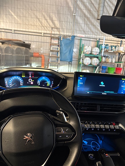 Peugeot 3008 7 of 10