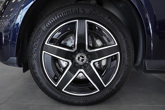 Mercedes-Benz GLC400 e 14 of 14