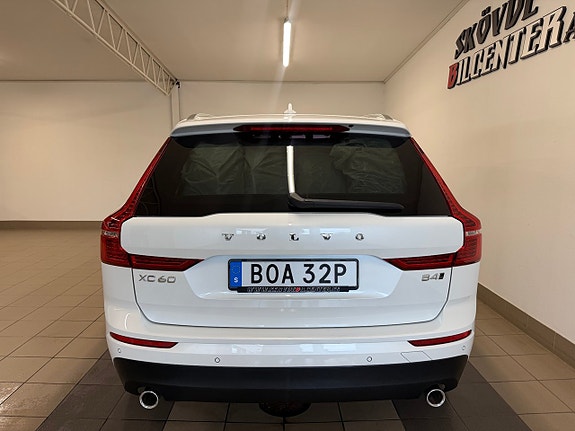 Volvo XC60 4 of 11